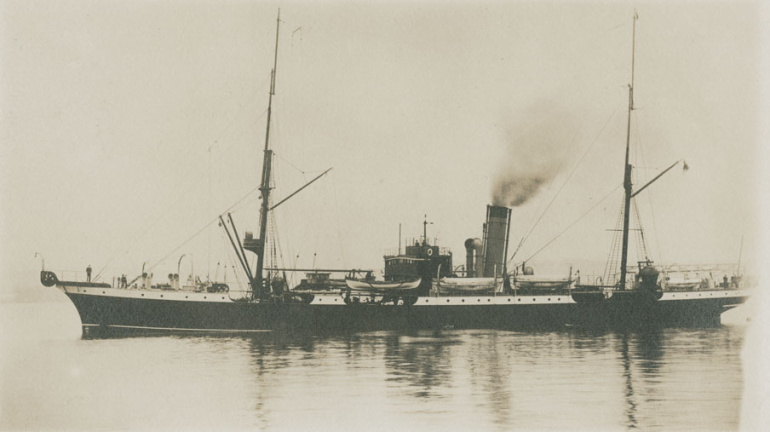 With flags at half mast and coffins stacked on the stern, Mackay-Bennett arrived in Halifax to the tolling of church bells on 30 April 1912.